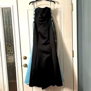 MERMAID GLAM Satin Black Vintage Gunne Sax Gown